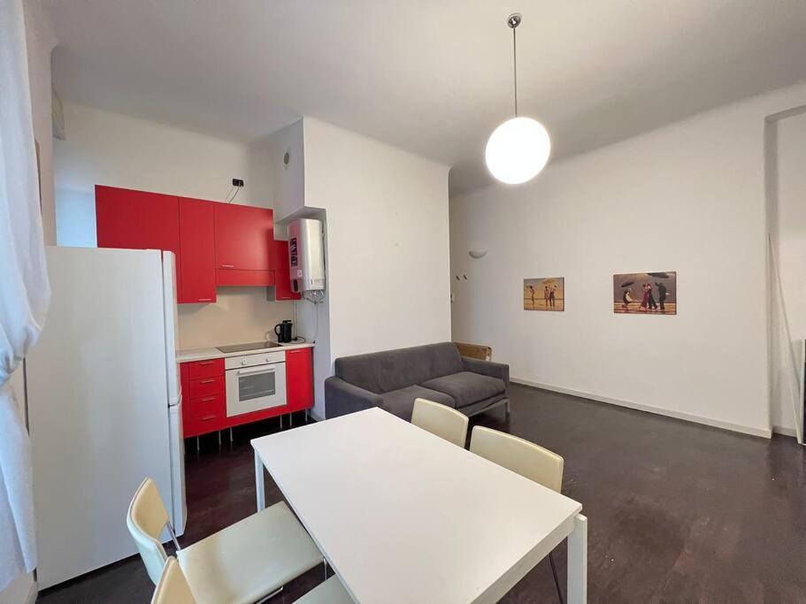 Modern Pretty Apartment Near Isola Zone Milano Esterno foto